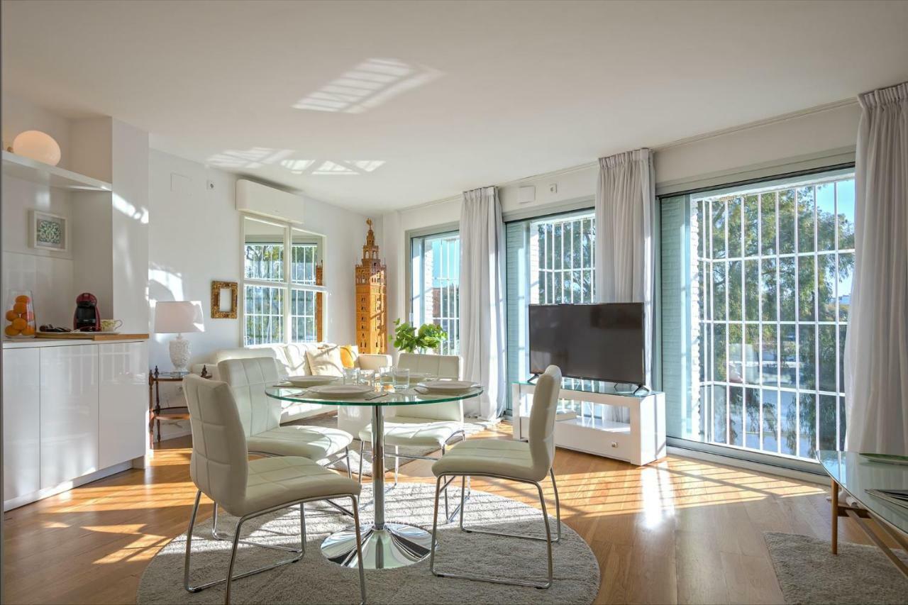 Betis Deluxe Riverside Appartement